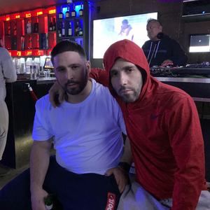 Meet your Posher, Amos